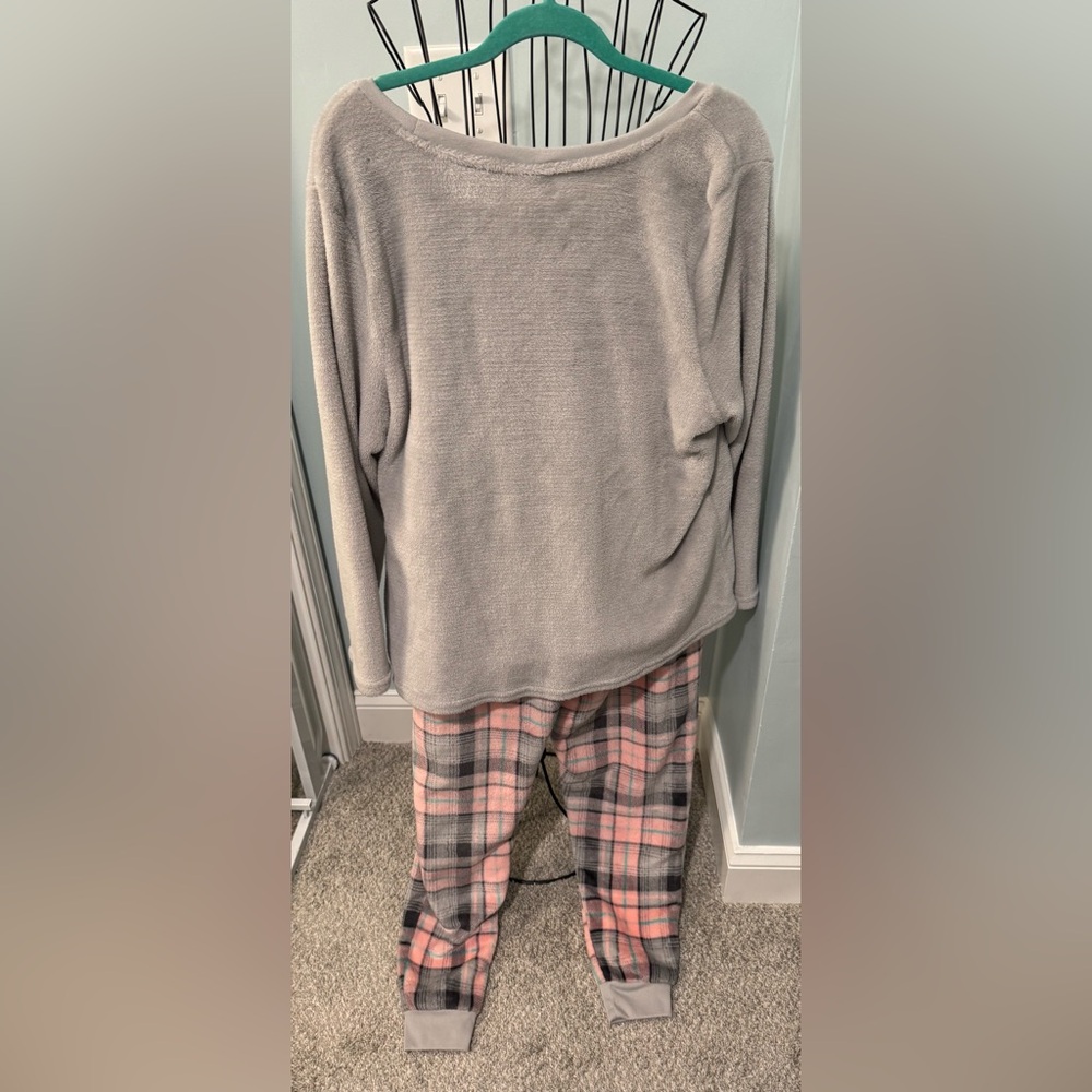Joe Boxer Soft Fleece Will wake up for presents Pink Gray Plaid 1X 1XL Women PJs - Picture 11 of 11